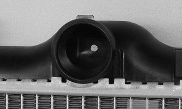 Tyc 2362 Radiator For 2001-2004 Dodge Neon