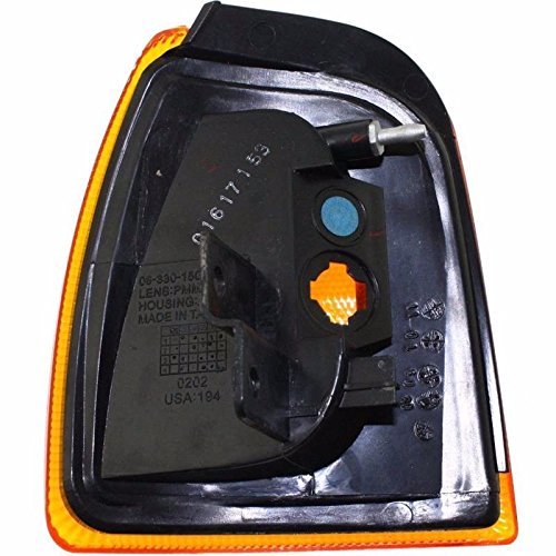 2001-2005 Ford Ranger Passenger Side Replacement Corner Light Park Signal Lamp Fo2521168