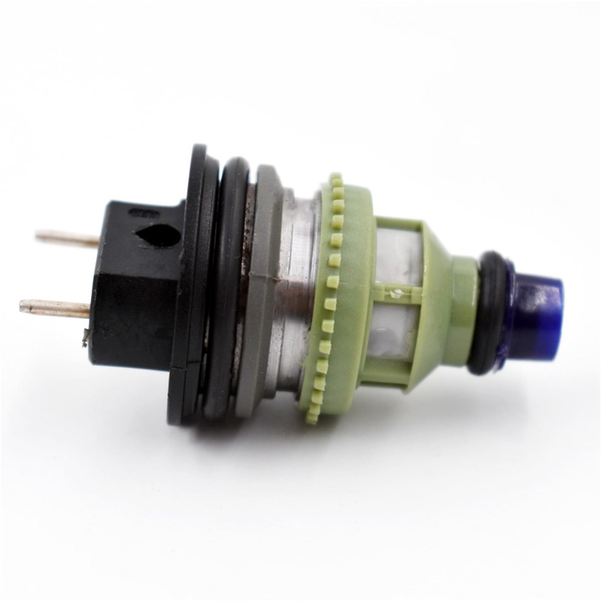 Fuel Injector Nozzle Replacement For Geo Metro Suzuki Swift 1995-1997 0280150661 15710-60b50