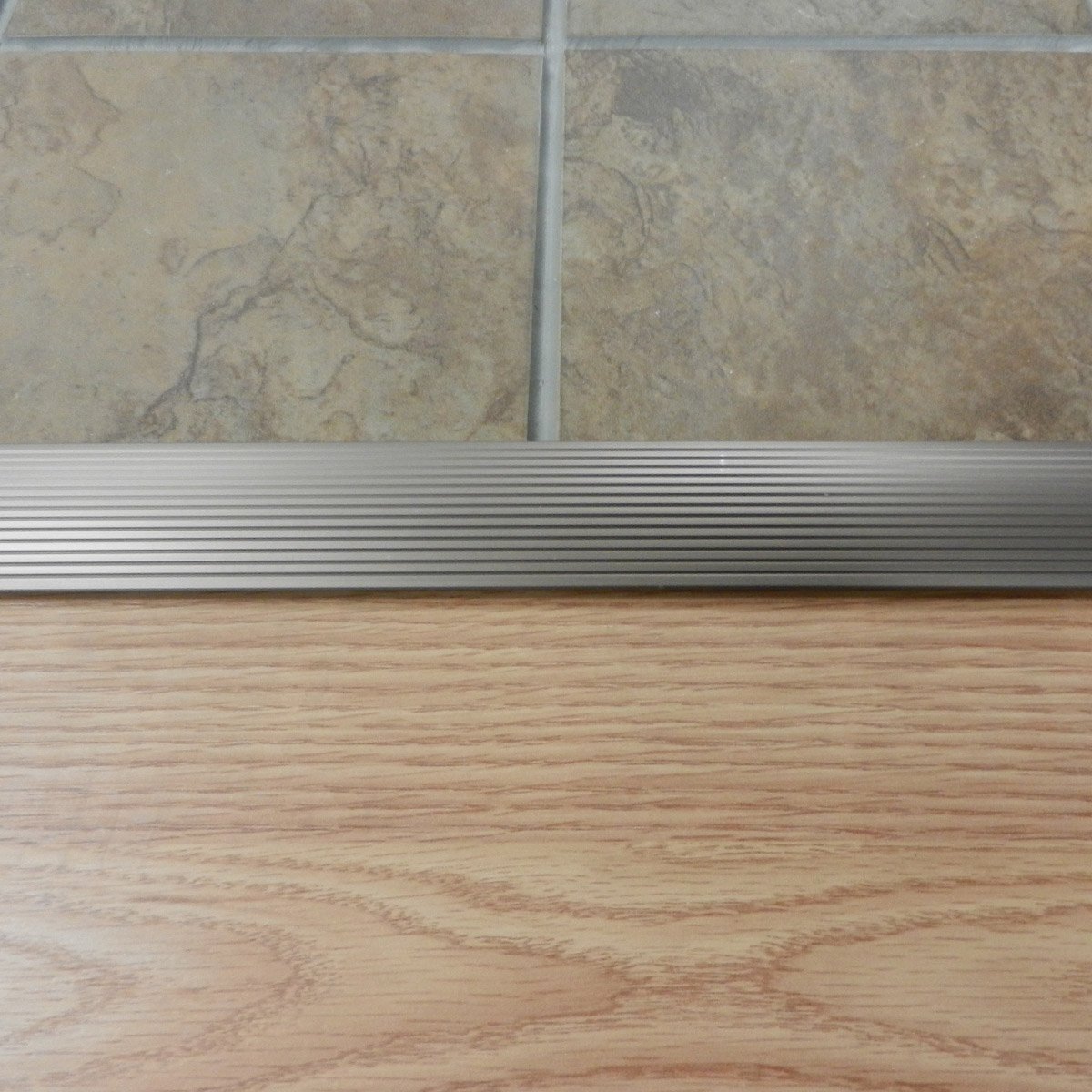 M-d Building Products Cinch T-molding W Snaptrack Fluted 36 Satin Nickel