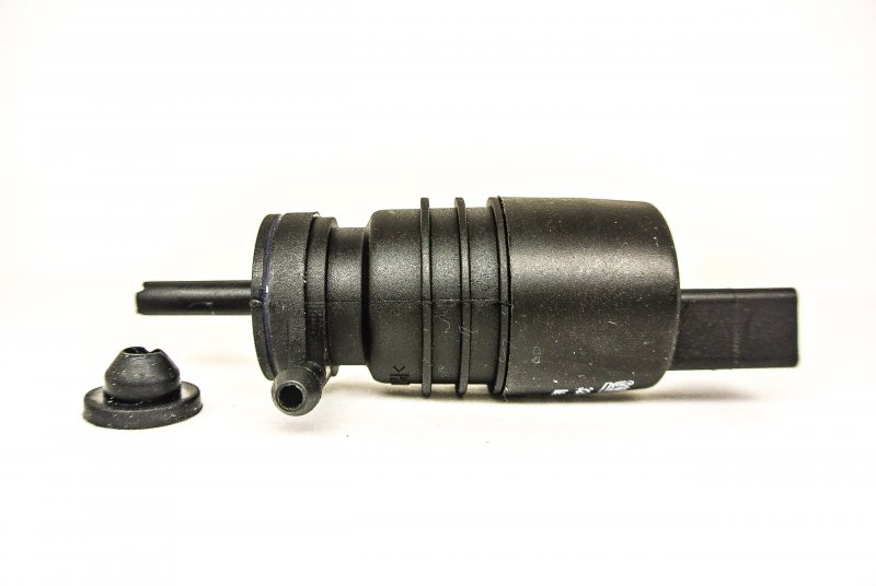 Windshield Washer Pump With Grommet Fits Ford Focus Mustang