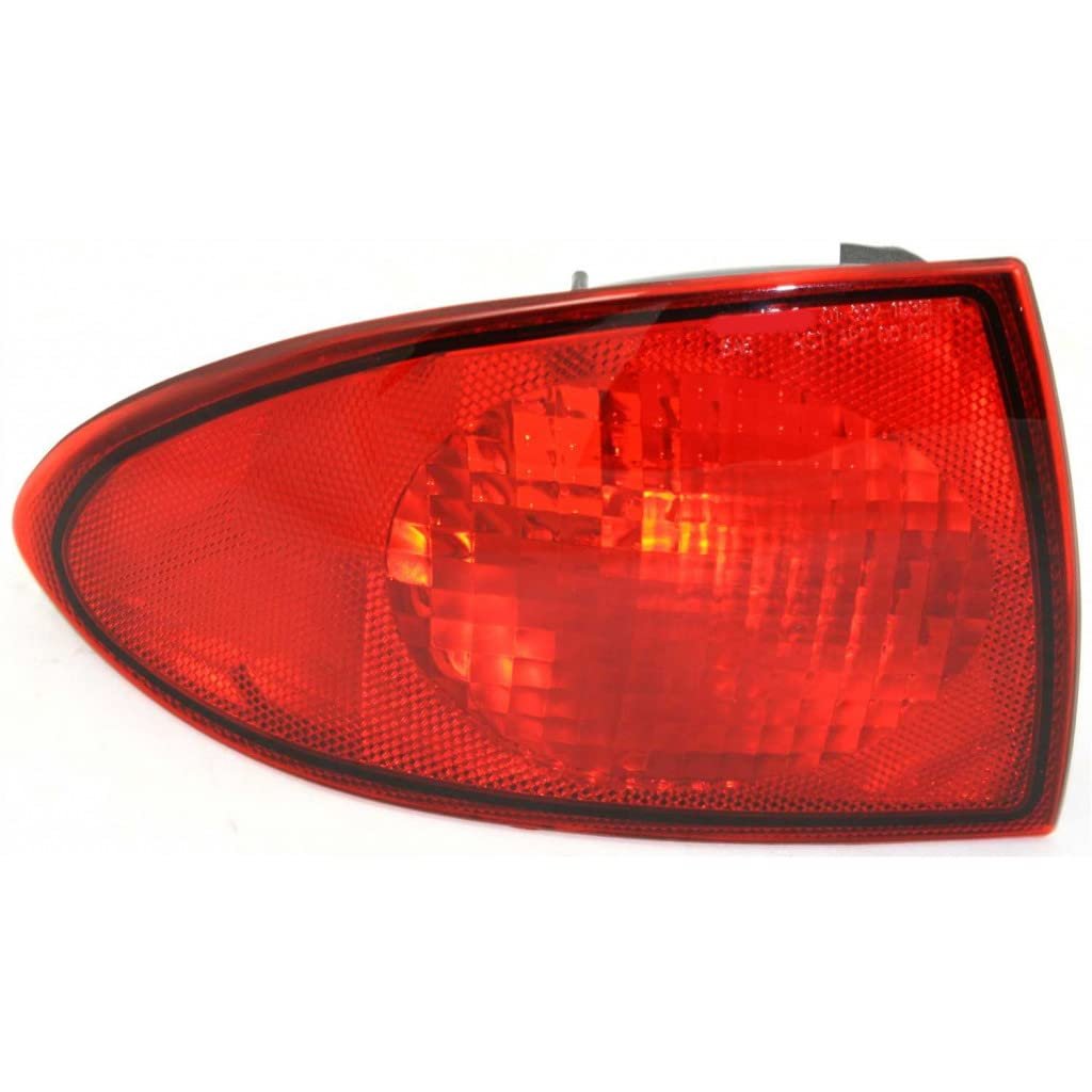 Outer Tail Light Assembly For Chevy Cavalier 2000 2001 2002 Driver Side Coupe Convertible Sedan Red Lens Halogen Part