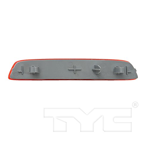 Tyc Left Reflector Assembly For 2010-2015 Gmc Terrain