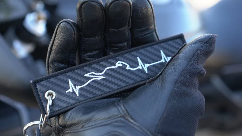 Carbon Moto Gear Motorcycle Keychains Motorcycle Heartbeat