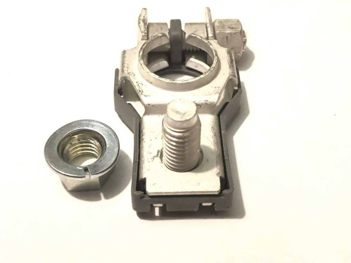 24340-7f001 Negative Battery Terminal Connector 16mm Tin Plated Copper Alloy With M8 Nut For Juke Leaf Pathfinder Sentra Versa