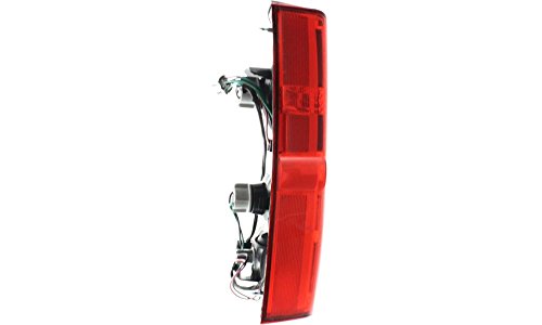 Evan-fischer Tail Light Assembly For 2005-2012 Nissan Pathfinder Driver Side