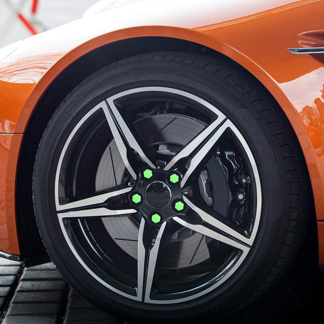 20pcs 19mm Universal Green Silicone Car Wheel Nut Lug Hub Screw Rim Bolt Covers Dust Protection Tyres Caps