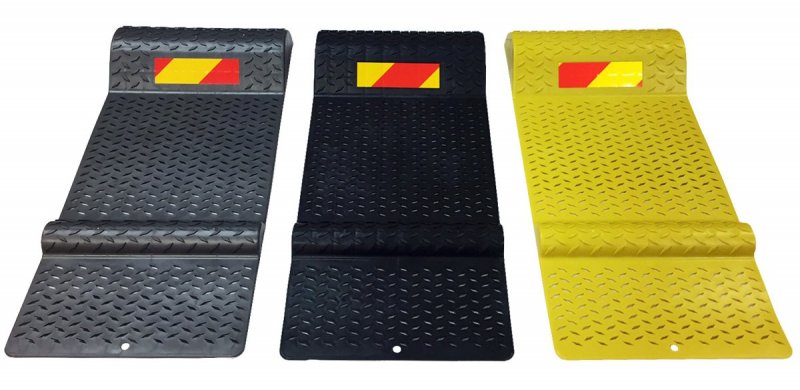 Electriduct Pair Of Plastic Parking Mat Guides For Garage Vehicles Antiskid Car Safety Park Aid Black