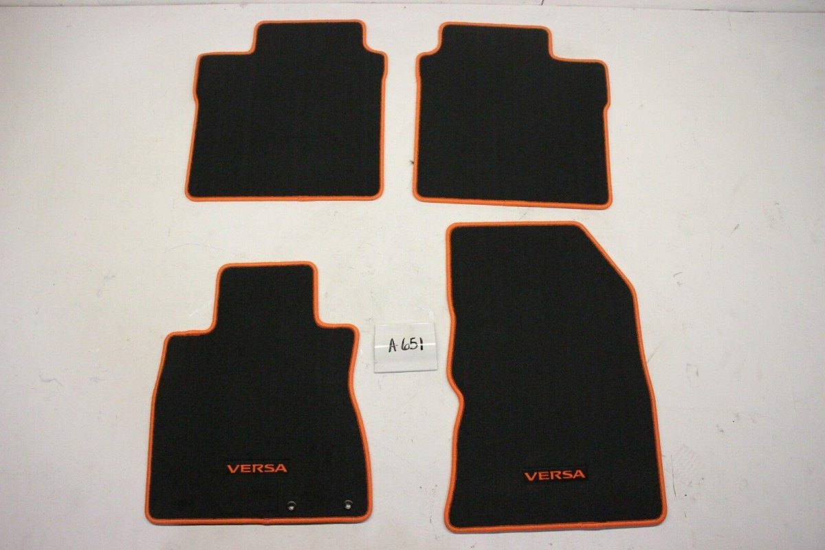 999e2-44003 Carpet Floor Mats Color Studio Orange For 2016-2020 Nissan Versa