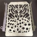Httmt Mt298-03-df Radiator Grille Cover Guard Protector Compatible With Kawasak Vulcan Vn 1500 Dice Flame Stainlesssteel