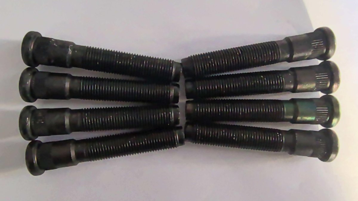 Wantone Racing 8pcs M14 1 50 Serrated Wheel Stud 610-787 15 8mm Knurl 82mm Uhl Length Replacement For 2017-2025 Ford F-350