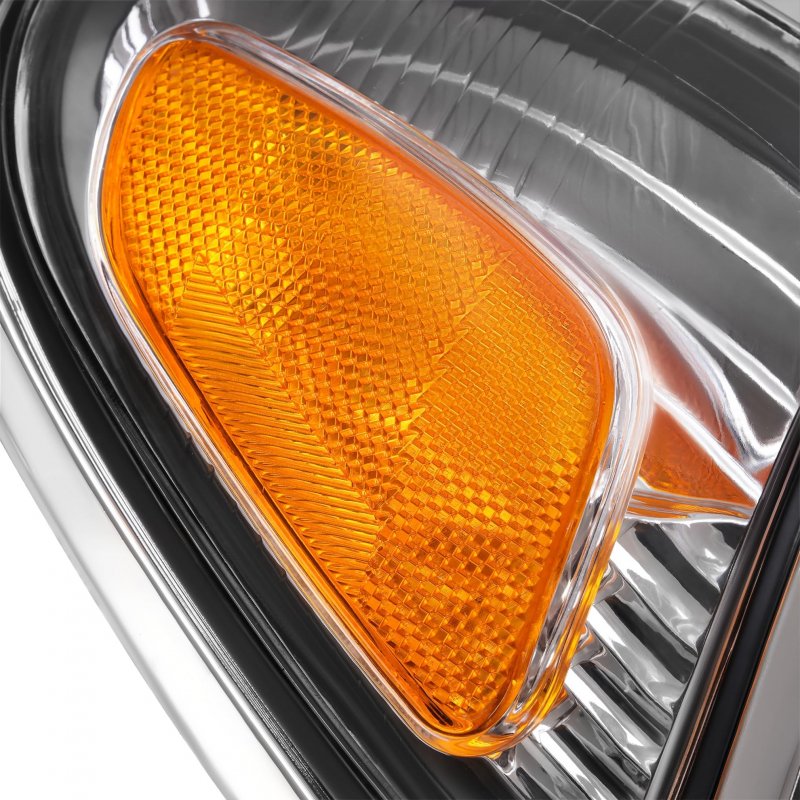 Pair Corner Light Bezel For 2000-2004 Toyota Tacoma Halogen Turn Signal Lamp Driver Passenger Side Yellow Lens Chrome Housing