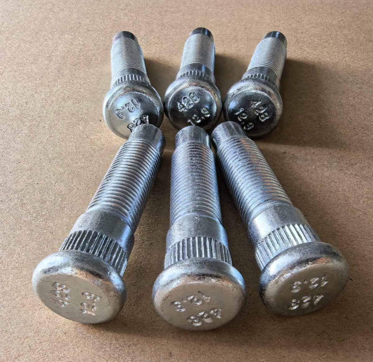 6pcs M14 1 5 Serrated Front Wheel Lug Studs 610-428 For Chevrolet Silverado 1500 2500 Hd Suburban Tahoe Express Gmc Sierra 3500
