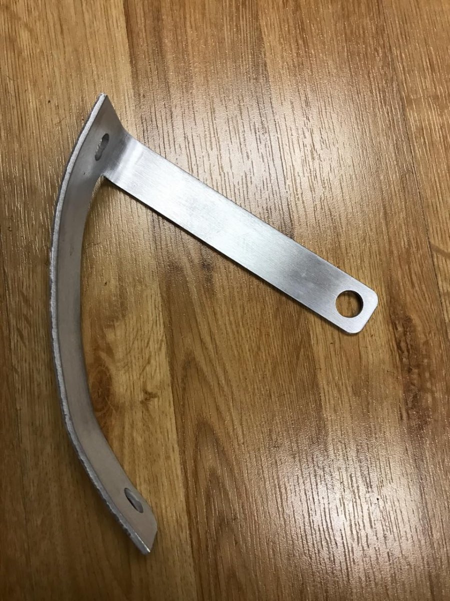 Eaccessories Ea Curved License Plate Relocation Holder Bracket For Harley-davidson Seventy Two 2012-2016 Shock Bolt Spool Tag