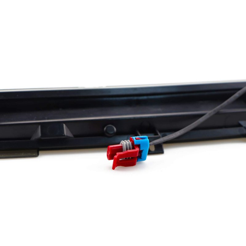 Led Third Brake Cargo Light Assembly For Chevrolet Avalanche 2002 2003 2004 2005 2006 2007 2008 2009 2010 2011 2012 Rear Roof