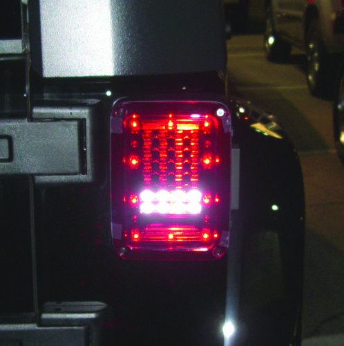 Ipcw Ledt-420cr Ruby Red Led Tail Lamp Pair