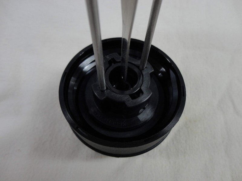 Kelch 6 1 2 Long Vented Marine Gas Cap