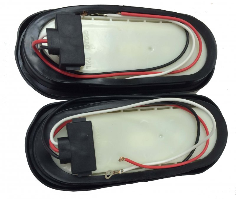 Set Of 2 White Clear 6 Oval 10 Led Trailer Reverse Backup Light W Grommet And Plugs 24027