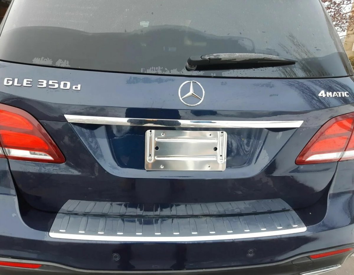 Rear License Plate Bracket For Mercedes Benz Sprinter Metris Vito 2007 2025 Stainless Steel Tag Holder With 8 Screw Bolts 6 In