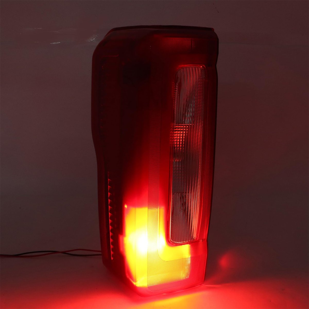 Rear Driver Side Tail Brake Light For F250 F350 2023 2024 Red Lens Halogen Outer Lamp Replacement Pc3z13405d Without Blind Spot