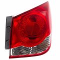 2011-2012 Chevrolet Cruze Passenger Side Replacement Taillight Rear Lamp Gm2805107 