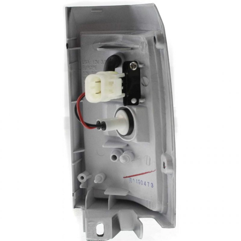 1986-1987 Nissan Pickup E Se Xe Side Marker Light Driver And Passenger Pair W Bulbs For Ni2550108 Ni2551108 B6185-01g00