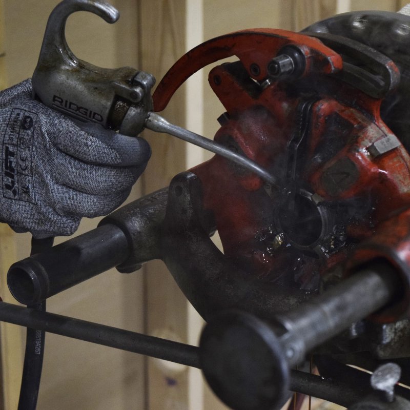 Cutting Oil Dark