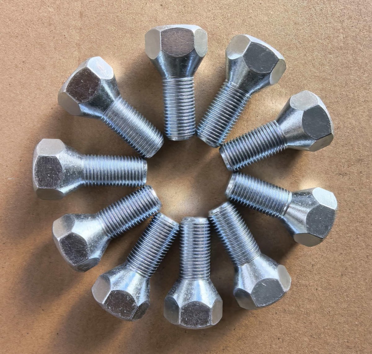 10pcs Rear 1 2-20 Wheel Stud K2561-17210 For Kubota Bx1800d Bx1830d Bx1850d Bx1860 Bx2200d Bx2230d Bx2350d Bx2360 Bx24d Bx25d