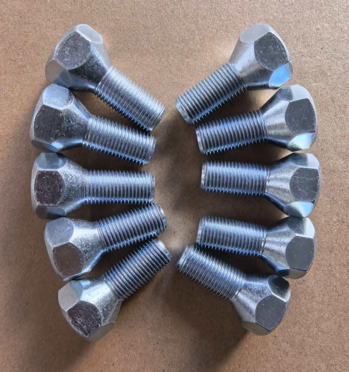 10pcs Rear 1 2-20 Wheel Stud K2561-17210 For Kubota Bx1800d Bx1830d Bx1850d Bx1860 Bx2200d Bx2230d Bx2350d Bx2360 Bx24d Bx25d