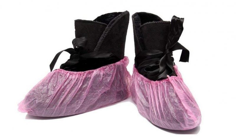 50pairs 100pcs Disposable Plastic Anti-slip Shoe Covers- Overshoes Carpet Protection Floor Protectors Pink