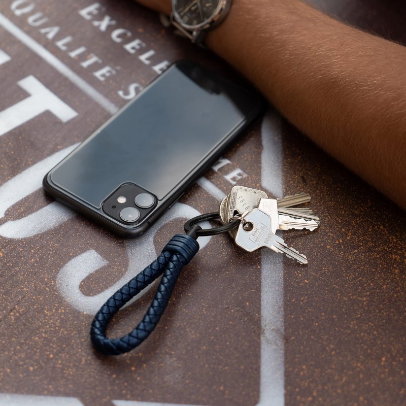 Leather Keyring With Stainless Steel And Gift Box For Men Women Blue Genuine Cowhide Keychain Car Home Model K003